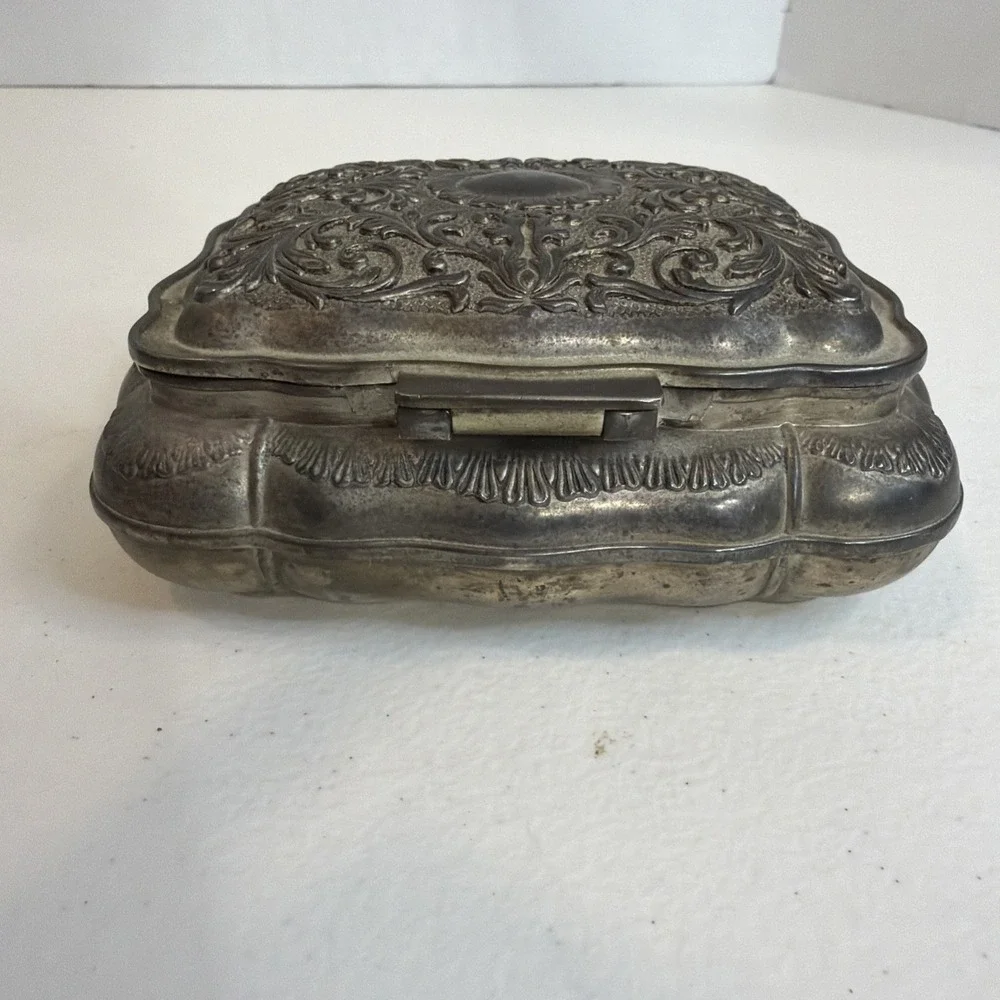 N/A beautiful silver